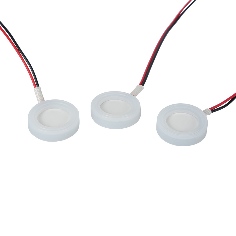 20 mm2,4 MHz-es ultrahangos porlasztó átalakító oszcillátor Piezoelektromos kerámia átalakító aromaterápiás gép illóolaj porlasztásához